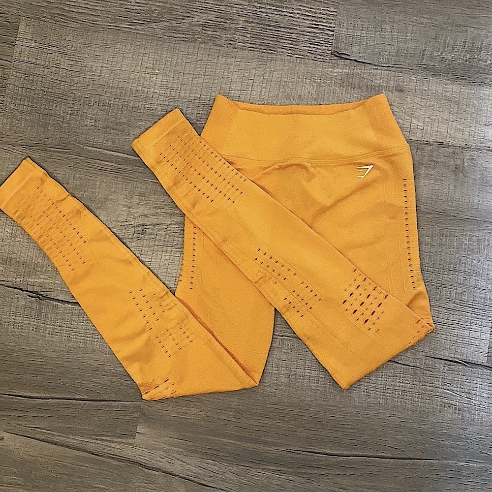 GymShark energy seamless workout leggings in Safforn Yellow 🔥 size XS NWOT 🔥🔥